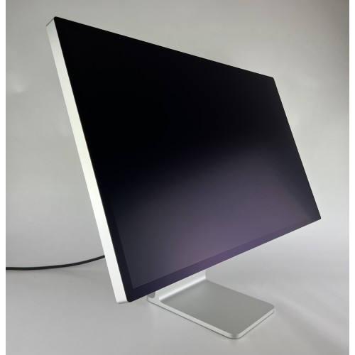 Apple Studio Display 2022 27