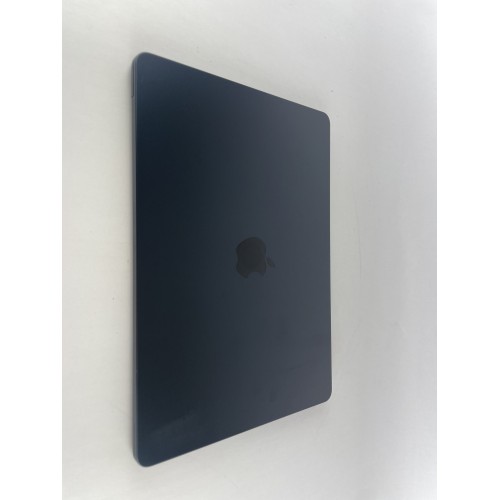 MacBook Air 13,6'' 2022 Chip Apple M2 8C CPU 10C GPU 8GB 512GB SSD A2681 MEZZANOTTE MLY33T/A GRADO A/B